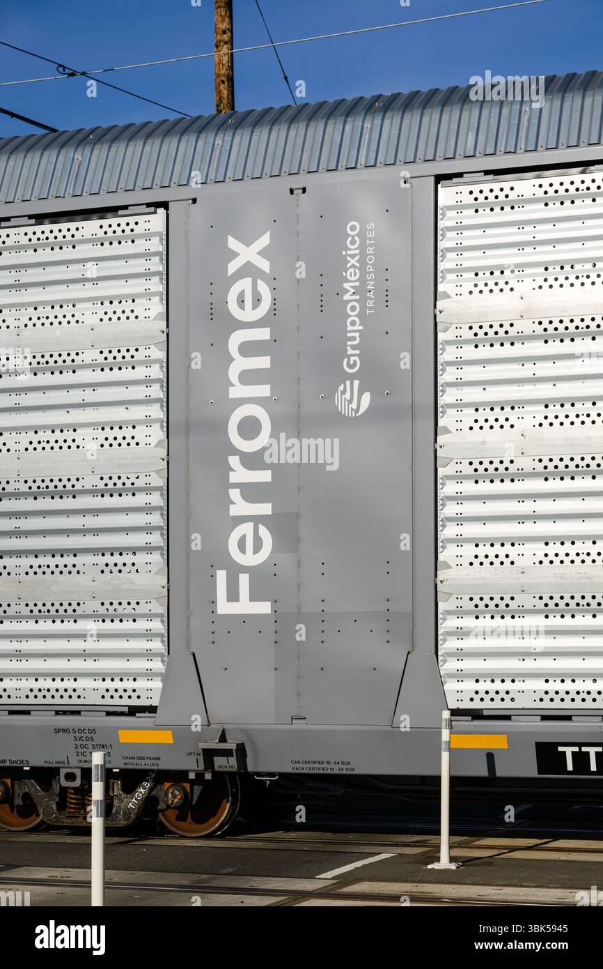Seattle - 23 maggio 2025; logo Ferromex GrupoMexico sulla automotrice del consorzio ferroviario messicano Foto Stock