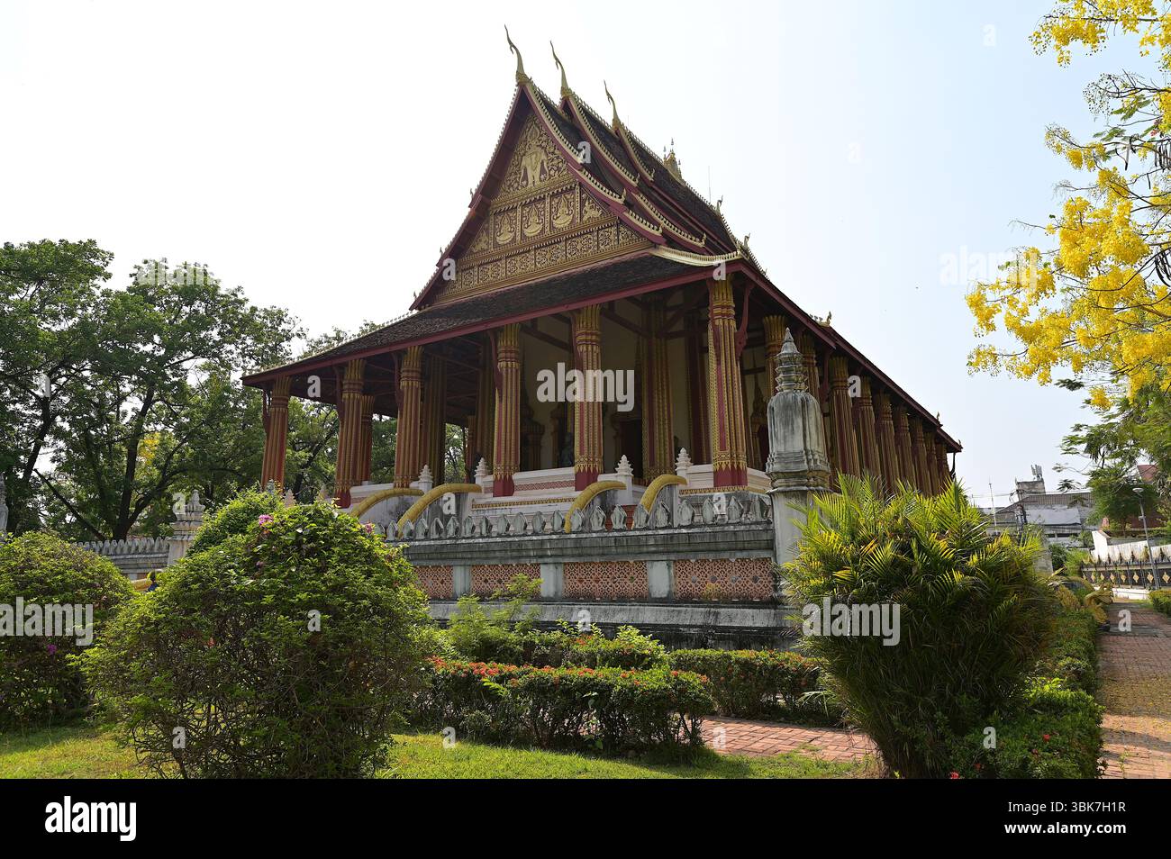 Ho Phra Kaeo, ex casa della venerata statuetta del Buddha di Smeraldo, è stata convertita da luogo di culto a museo negli anni '1970 Foto Stock