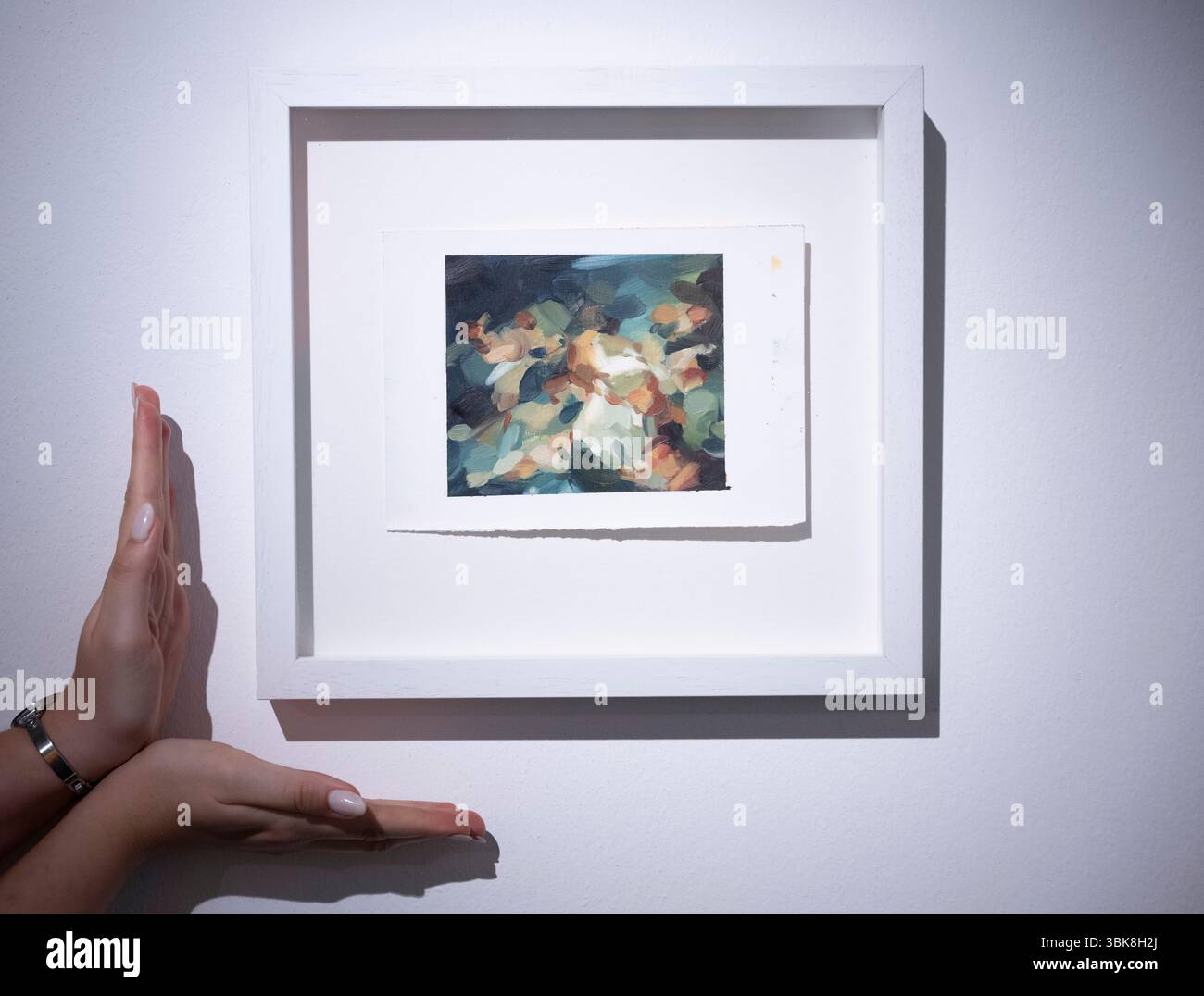 Christie's, Londra, Regno Unito. 19 giugno 2025. L'asta d'arte del dopoguerra fino ad oggi del 20/21 secolo si svolge il 26 giugno. Le opere principali includono: Flora Yukhnovich (B. 1990), Study, Estimate £15.000-20.000. Crediti: Malcolm Park/Alamy Live News Foto Stock