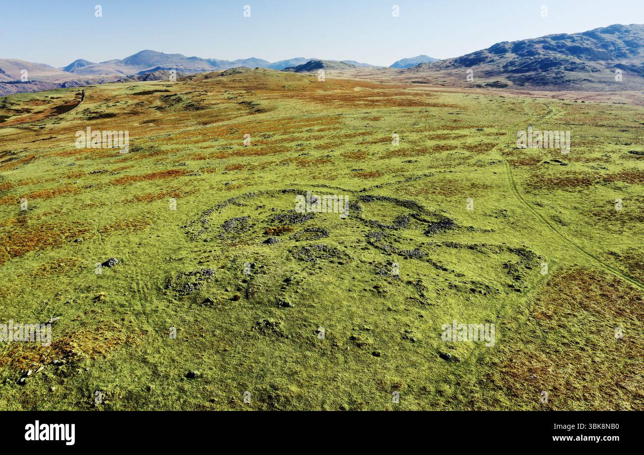 Barnscar Romano cascina britannica nel Neolitico, età del bronzo, cairnfield, cerchi di capanne, piste e campi di coltivazione. Birkby Fell, Cumbria. Visualizza a ne Foto Stock