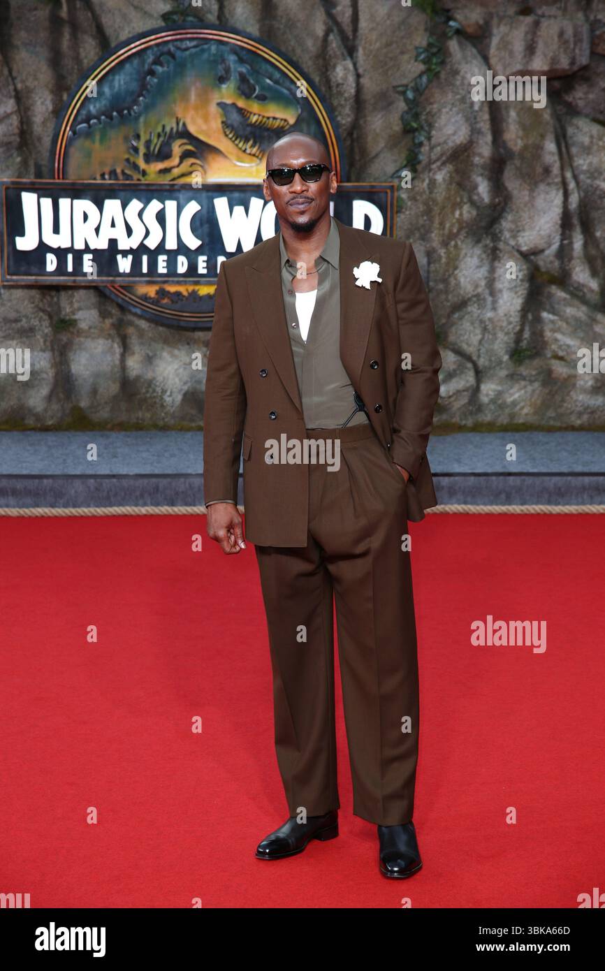 Mahershala Ali partecipa alla prima tedesca di Jurassic World Rebirth, Zoo Palast Foto Stock