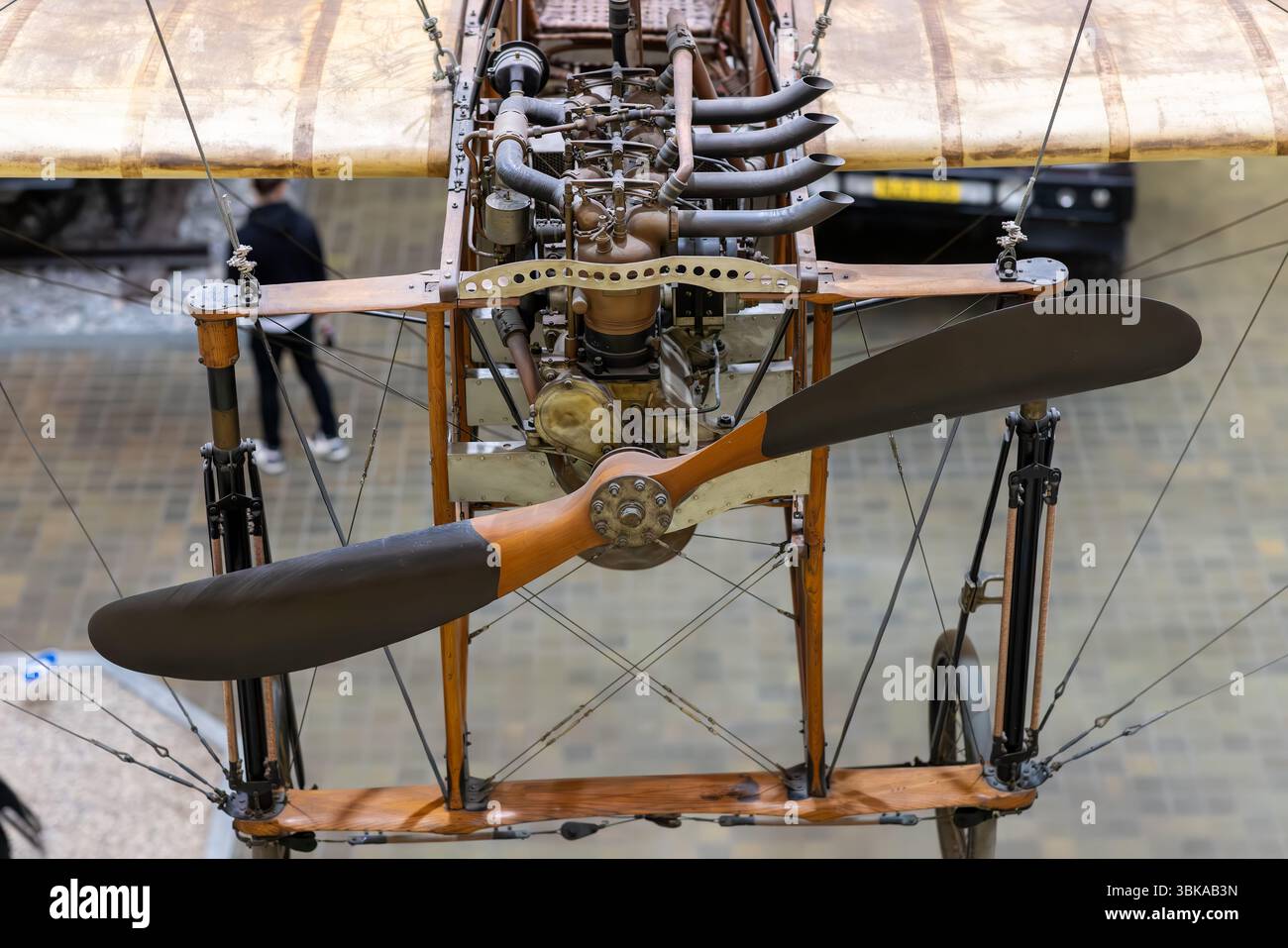 Primo piano dell'elica e del motore di un aeroplano d'epoca Foto Stock