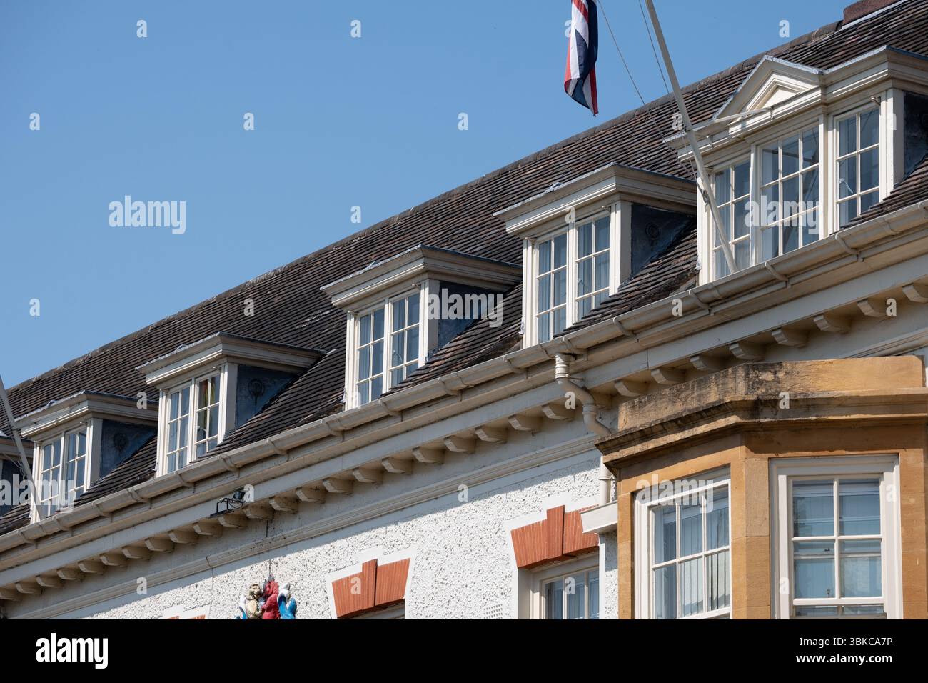 Finestre Dormer a Stratford-upon-Avon, Warwickshire, Inghilterra, Regno Unito Foto Stock