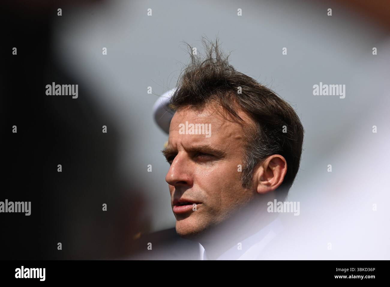 Le Bourget, Francia. 20 giugno 2025. Il 20 giugno 2025, il presidente Emmanuel Macron ha partecipato alla 55a edizione dell'International Paris Air Show (Salon International de l'aéronautique et de l'espace - SIAE) tenutasi presso l'aeroporto Paris-le Bourget, a nord di Parigi. Foto di Jeanne Accorsini/Pool/ABACAPRESS.COM credito: Abaca Press/Alamy Live News Foto Stock