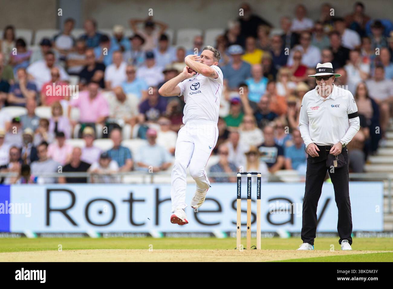 Durante il primo Rothesay test match tra Inghilterra e India all'Headingley Cricket Ground di Leeds, venerdì 20 giugno 2025. (Foto: Mike Morese | mi News) crediti: MI News & Sport /Alamy Live News Foto Stock