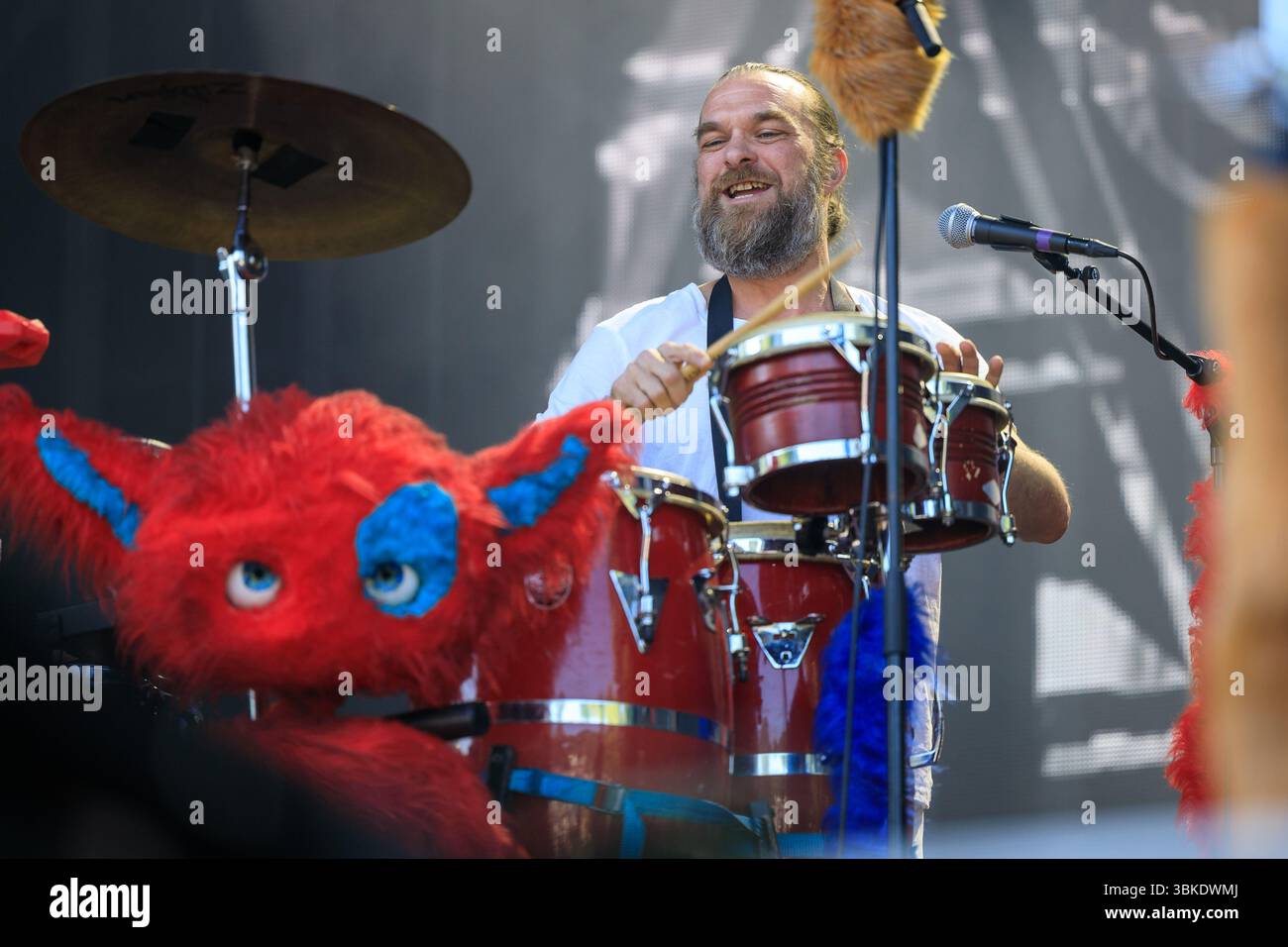 Oslo, Norvegia. 14 giugno 2025. La band norvegese Casiokids esegue un concerto dal vivo durante il festival musicale norvegese Piknik i Parken 2025 a Oslo. Foto Stock