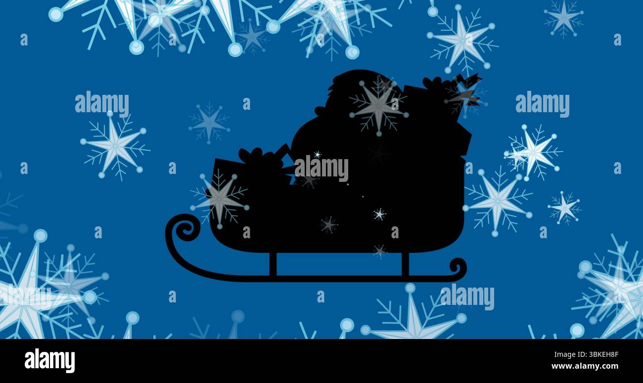 Mostra una slitta con silhouette nera che trasporta regali avvolti su sfondo blu, con fiocchi di neve galleggianti Foto Stock