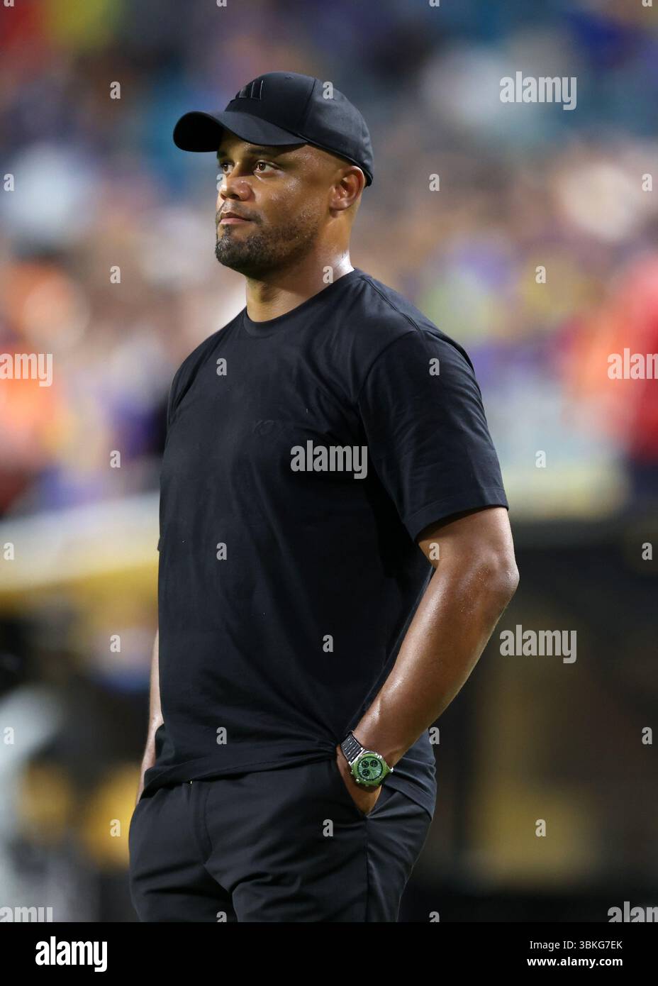 Miami Gardens, USA, 20 giugno 2025. Il capo-allenatore del Bayern Vincent Kompany durante la partita Bayern Monaco vs CA Boca Juniors FIFA Club World Cup all’Hard Rock Stadium, Miami Gardens. Il credito immagine dovrebbe essere: David Klein / Sportimage Foto Stock