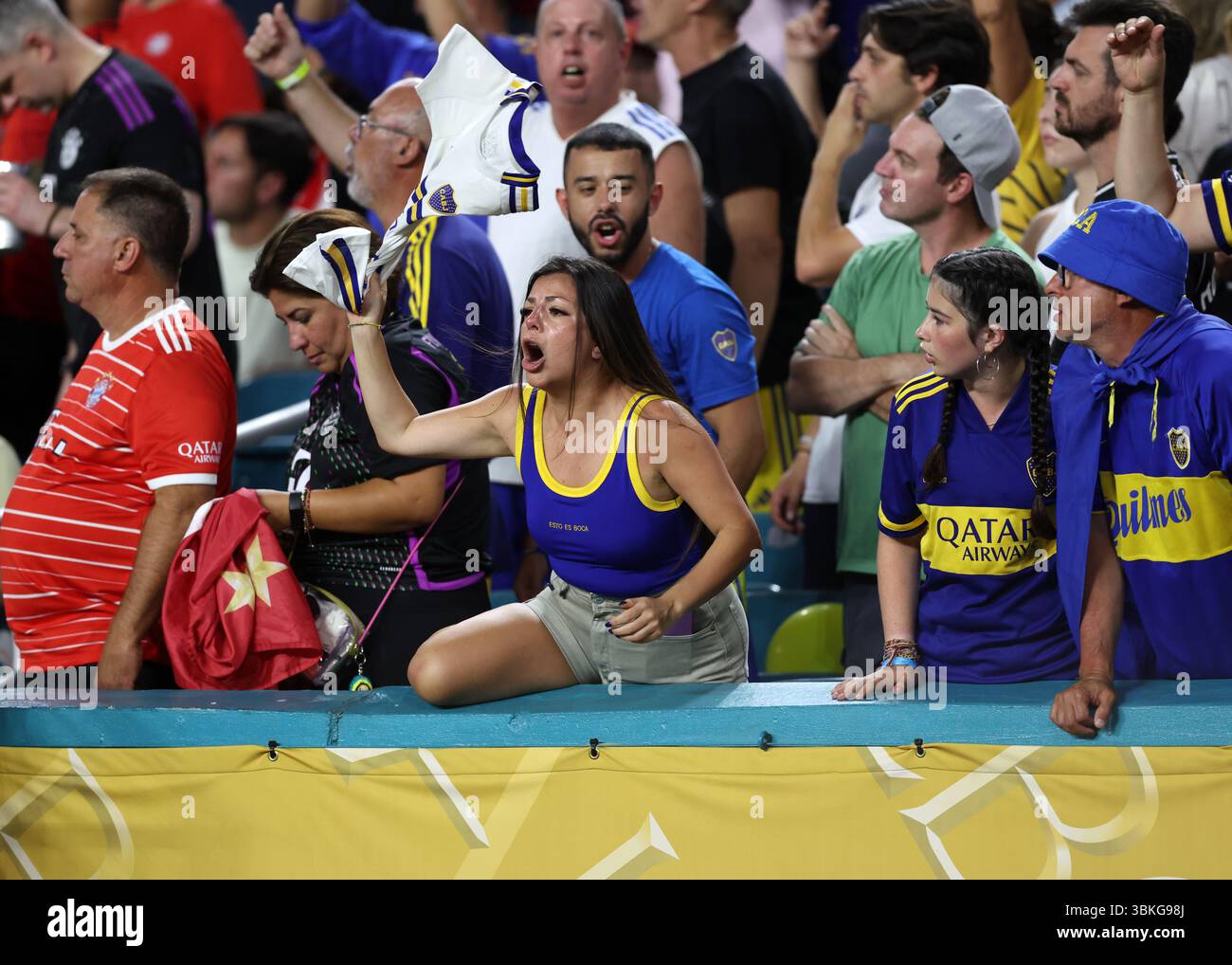 Miami Gardens, USA, 20 giugno 2025. Un fan del Boca durante la partita della Coppa del mondo Bayern Monaco vs CA Boca Juniors all'Hard Rock Stadium, Miami Gardens. Il credito immagine dovrebbe essere: David Klein / Sportimage Foto Stock
