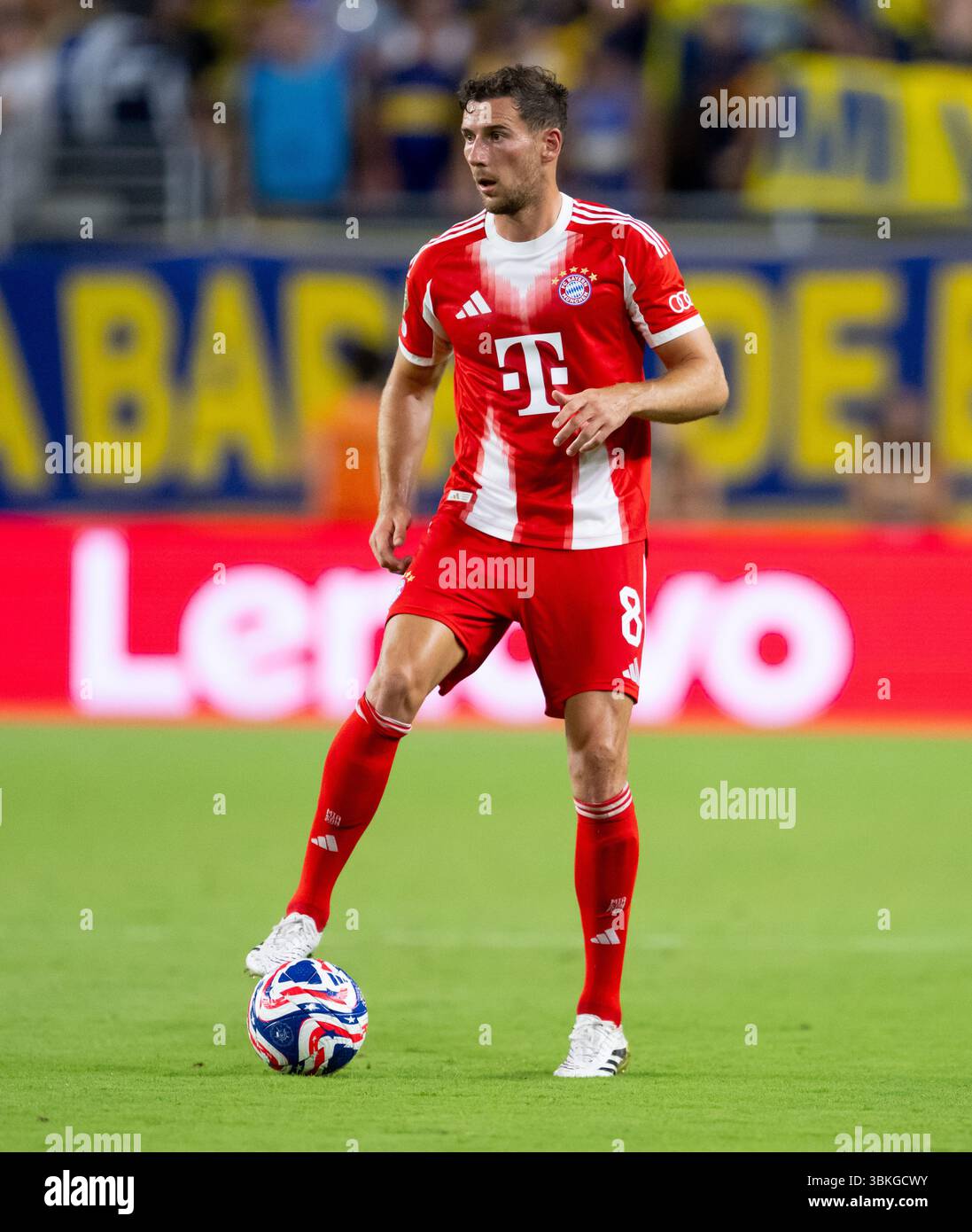 Miami, Stati Uniti. 20 giugno 2025. Calcio: Club World Cup, Bayern Monaco - Boca Juniors, turno preliminare, gruppo C, partita 2 all'Hard Rock Stadium. Leon Goretzka di Monaco gioca la palla. Crediti: Sven Hoppe/dpa/Alamy Live News Foto Stock