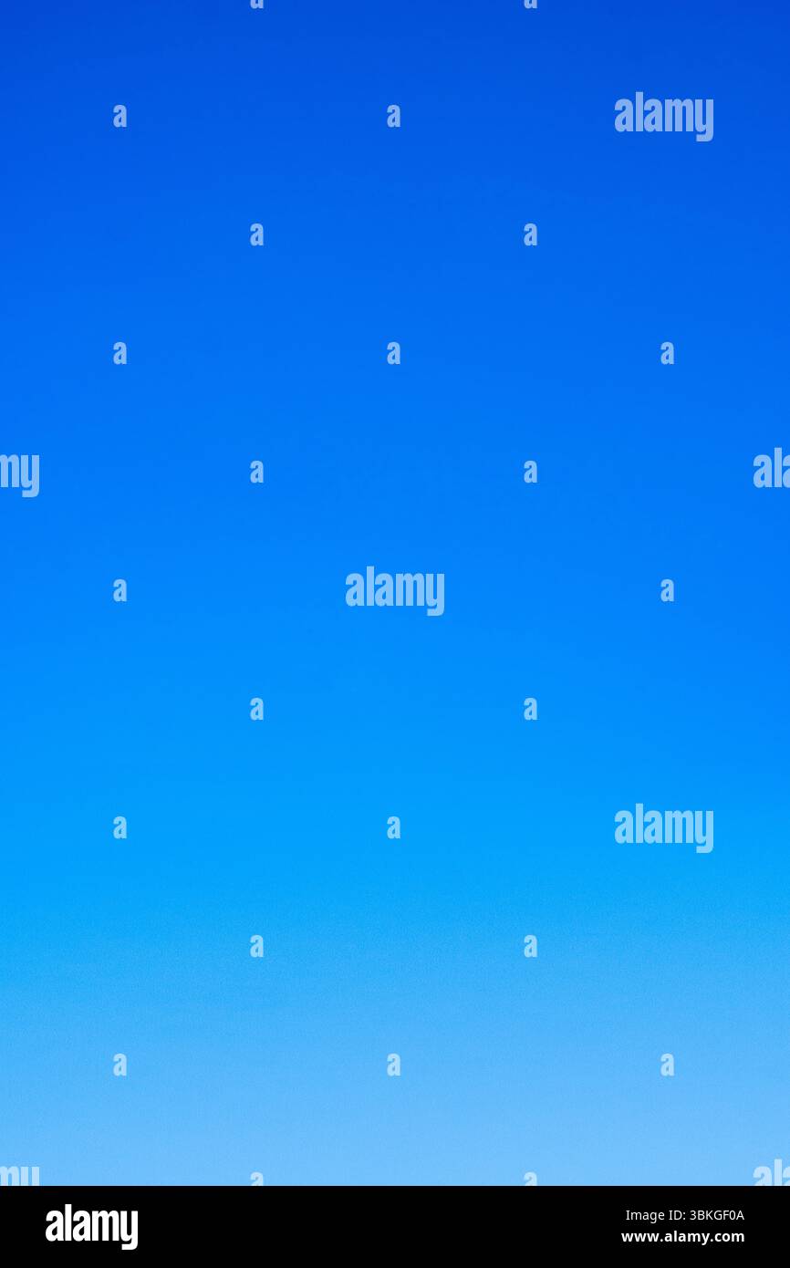 Cielo blu gradiente Foto Stock