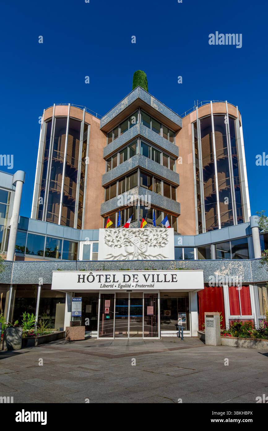 Municipio di le Chesnay-Rocquencourt, Francia, nuovo comune francese risultante dalla fusione di le Chesnay e Rocquencourt, nel dipartimento di Yvelines Foto Stock