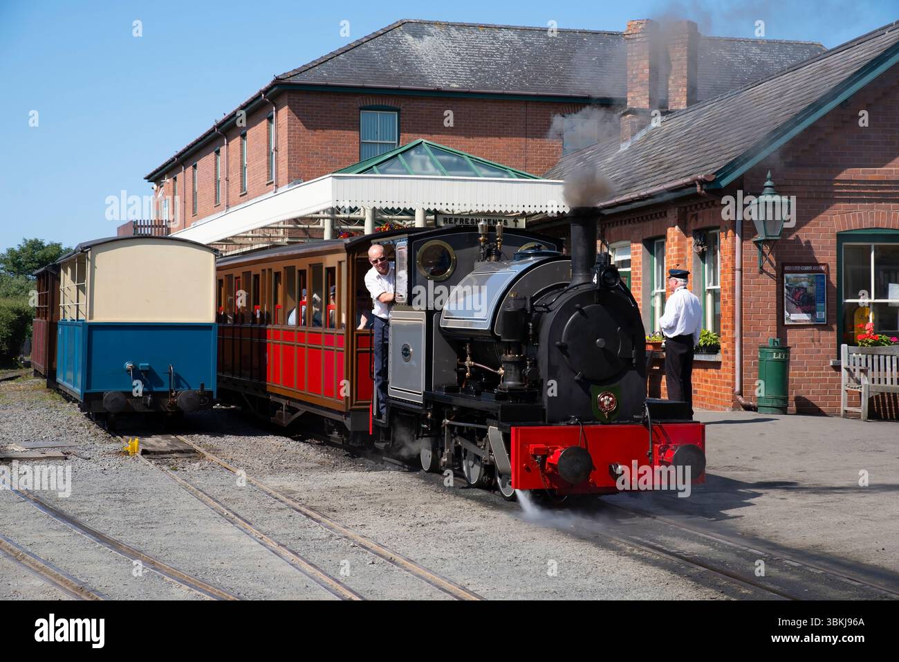 4, Edward Thomas, Twyn Wharf, Station, Twyn, Gwynedd, Galles del Nord. Foto Stock