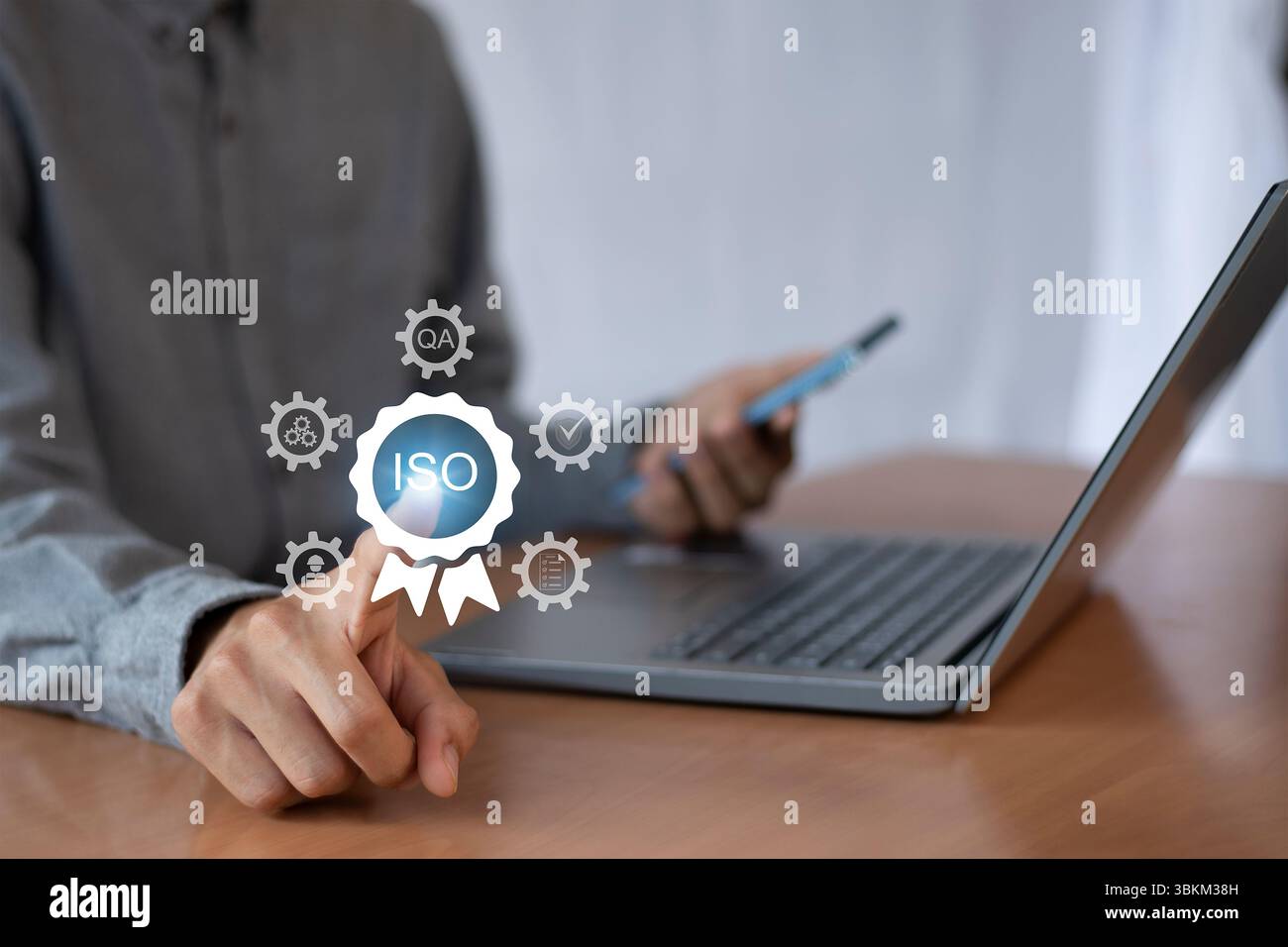 Illustrazione della certificazione ISO e della gestione della qualità Foto Stock