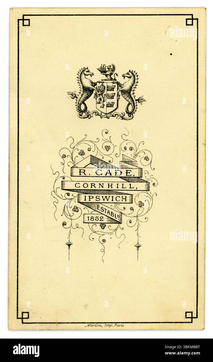 Original Victorian carte de visite (Visiting Card o CDV) Studio di Robert Cade a Cornhill, Ipswich, Suffolk, Inghilterra, Regno Unito. Circa 1873 /1874 /1875 Foto Stock
