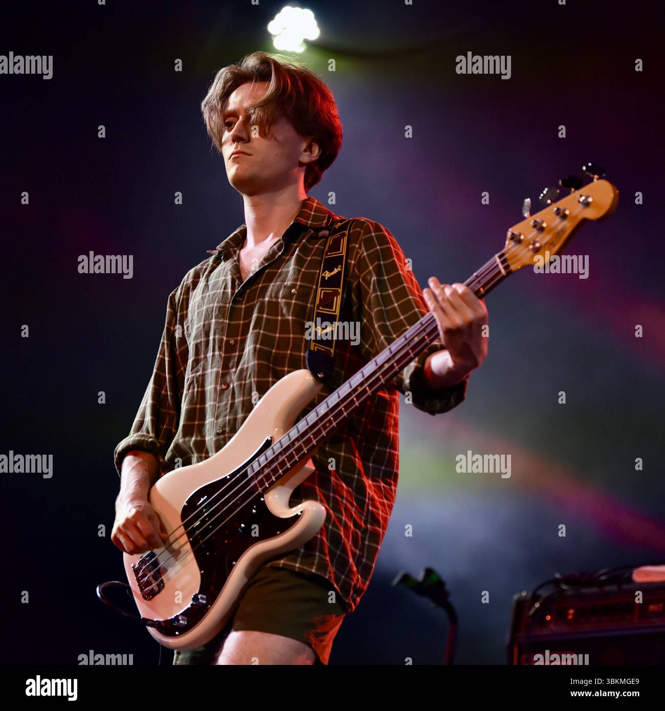 Festival dell'Isola di Wight, Regno Unito, 21 giugno 2025, vincitori del Brit Award, insegnante di inglese al festival dell'Isola di Wight, crediti: Graham Tarrant / Alamy Live News. Foto Stock