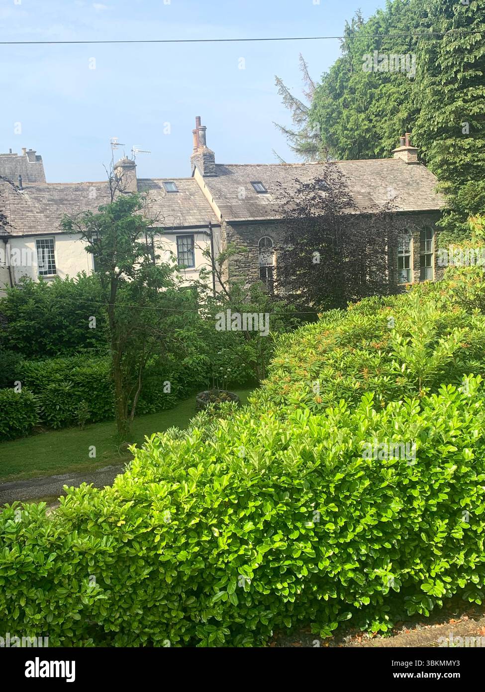 Sizergh Castle Low Sizergh Barn Lake District Regno Unito Inghilterra cartelli National Trust Property Outside Old history Historic green Place Places - Immagine stock catturata con smartphone