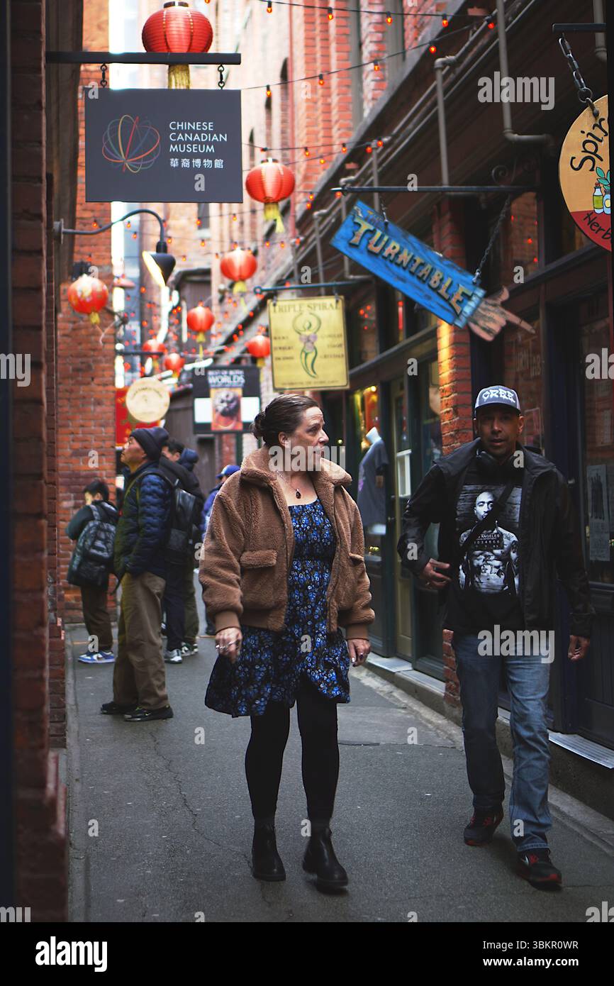 Amanti dello shopping nella storica fan Tan Alley Foto Stock