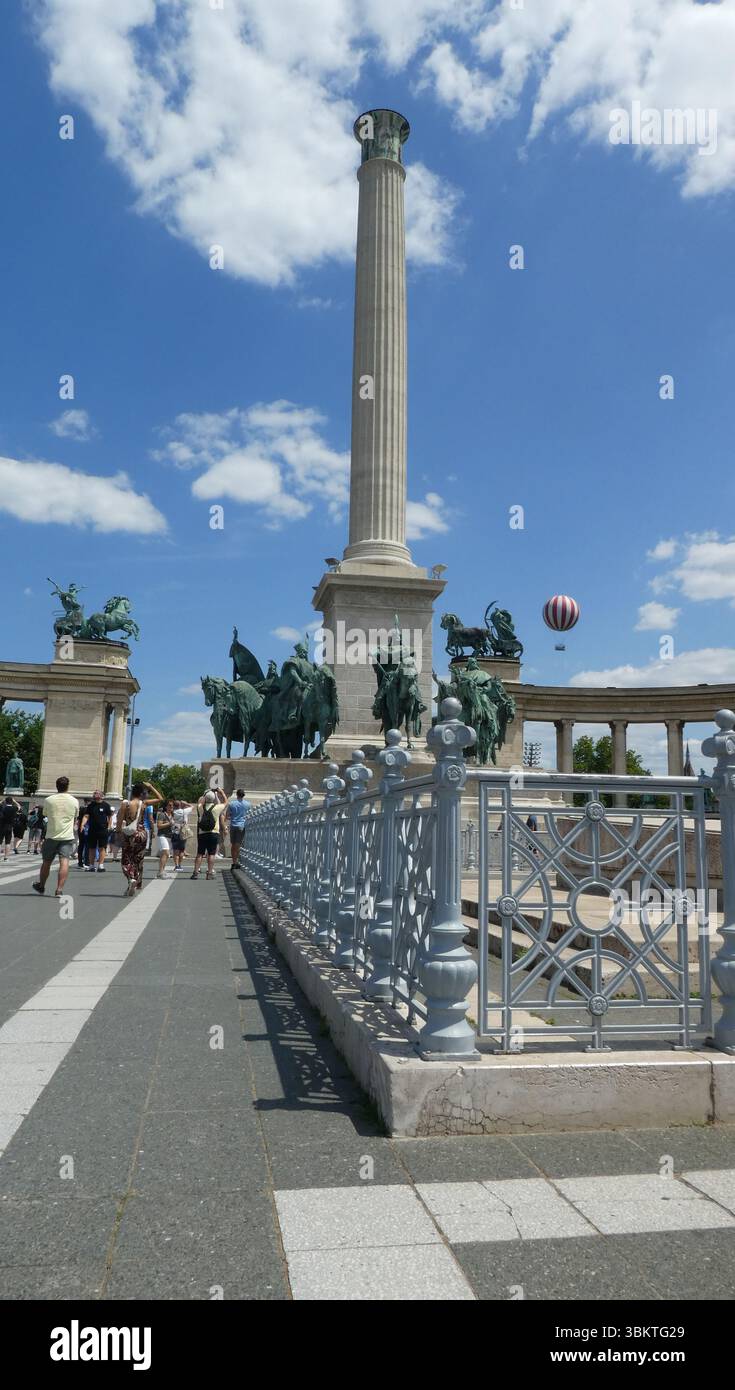 Piazza degli eroi - Hősök tere - Budapest, Ungheria Foto Stock