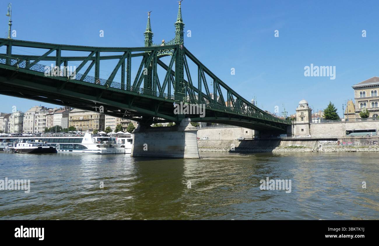 Budapest, Ungheria, Ponte sul Danubio Foto Stock
