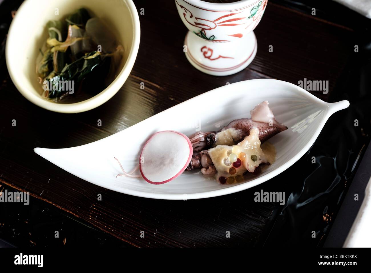 Calamari Hotaru ika presso Matsukaneya Annex a Zao Onsen, Giappone. Foto Stock