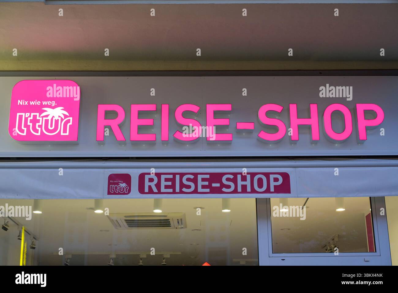 Ltur, Reisebüro, Schloßstraße, Steglitz, Steglitz-Zehlendorf, Berlino, Germania Foto Stock