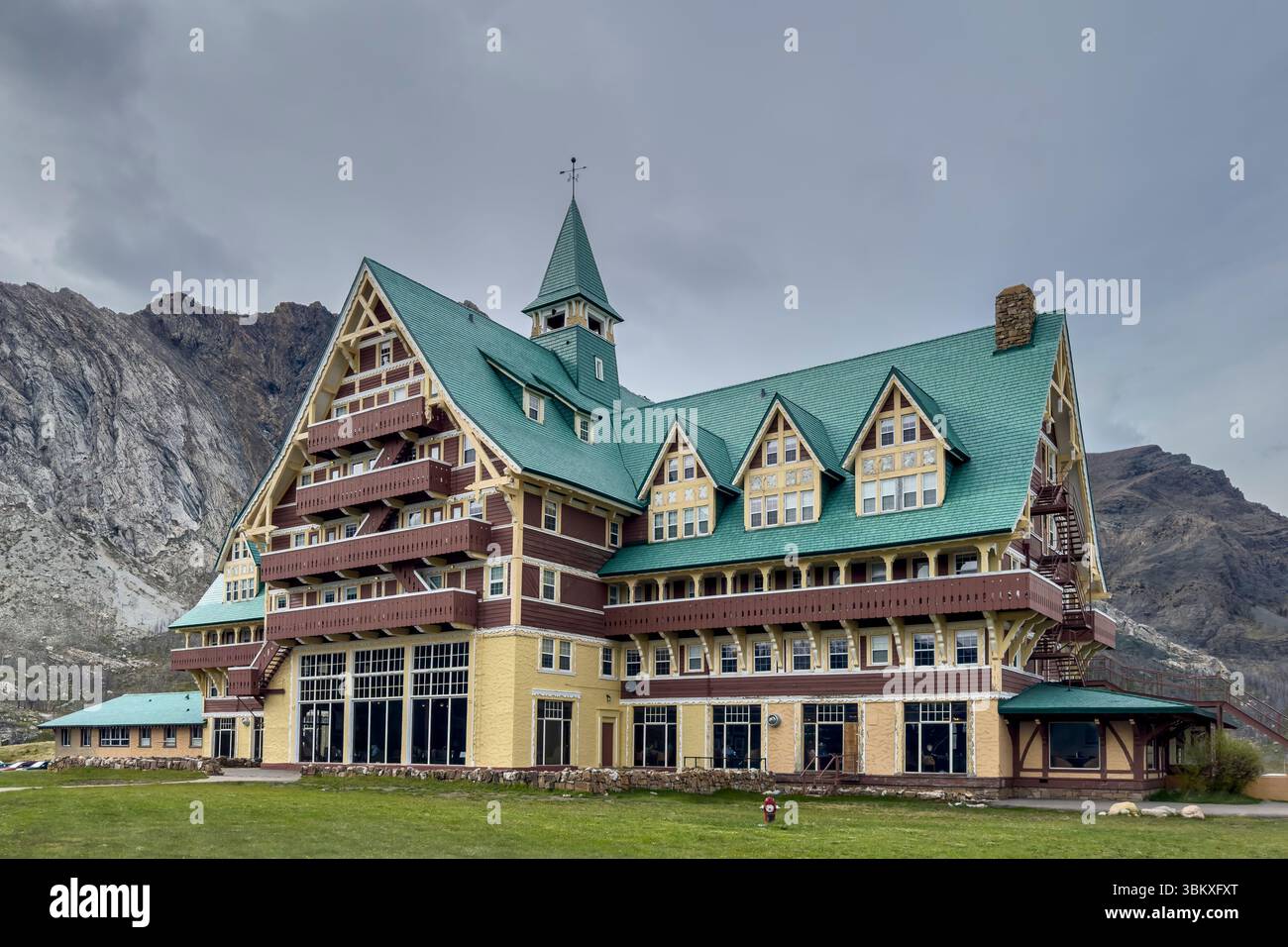 Prince of Wales Hotel, Parco Nazionale dei laghi di Waterton, Alberta, Canada. Foto Stock