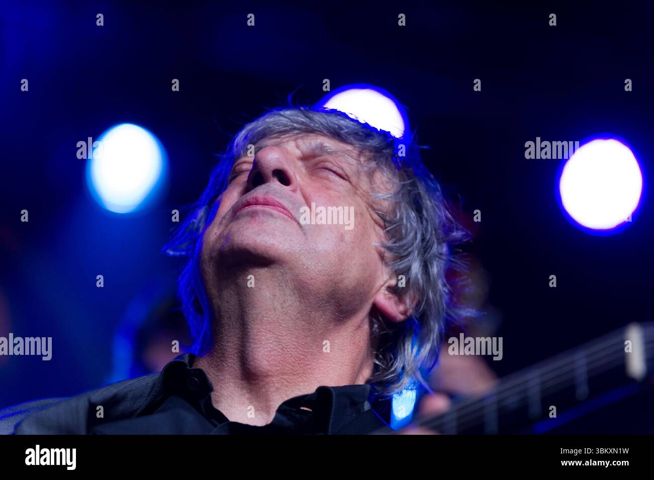 Il famoso chitarrista jazz belga Philippe Catherine suona dal vivo al festival la Hulpe | le guitariste de jazz Philippe Catherine au Toots Jazz Pix: PH Foto Stock