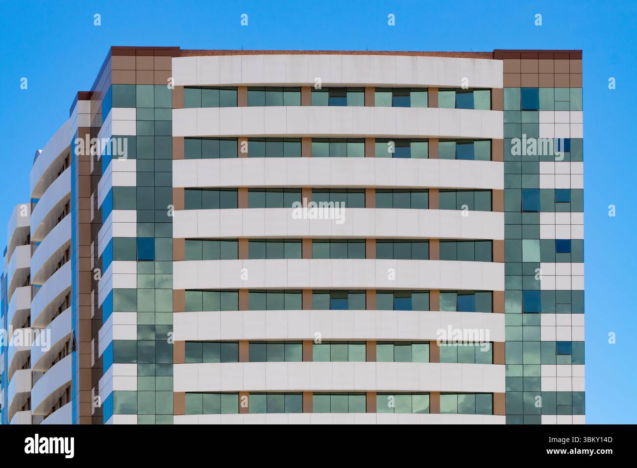 Edificio commerciale in una zona di prima qualità Foto Stock