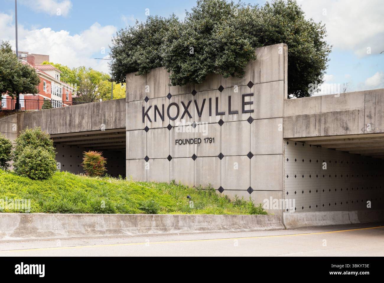 Knoxville è stata fondata nel 1791 e si trova nel Tennessee orientale, con un vivace centro cittadino e il campus della University of Tennessee. Foto Stock