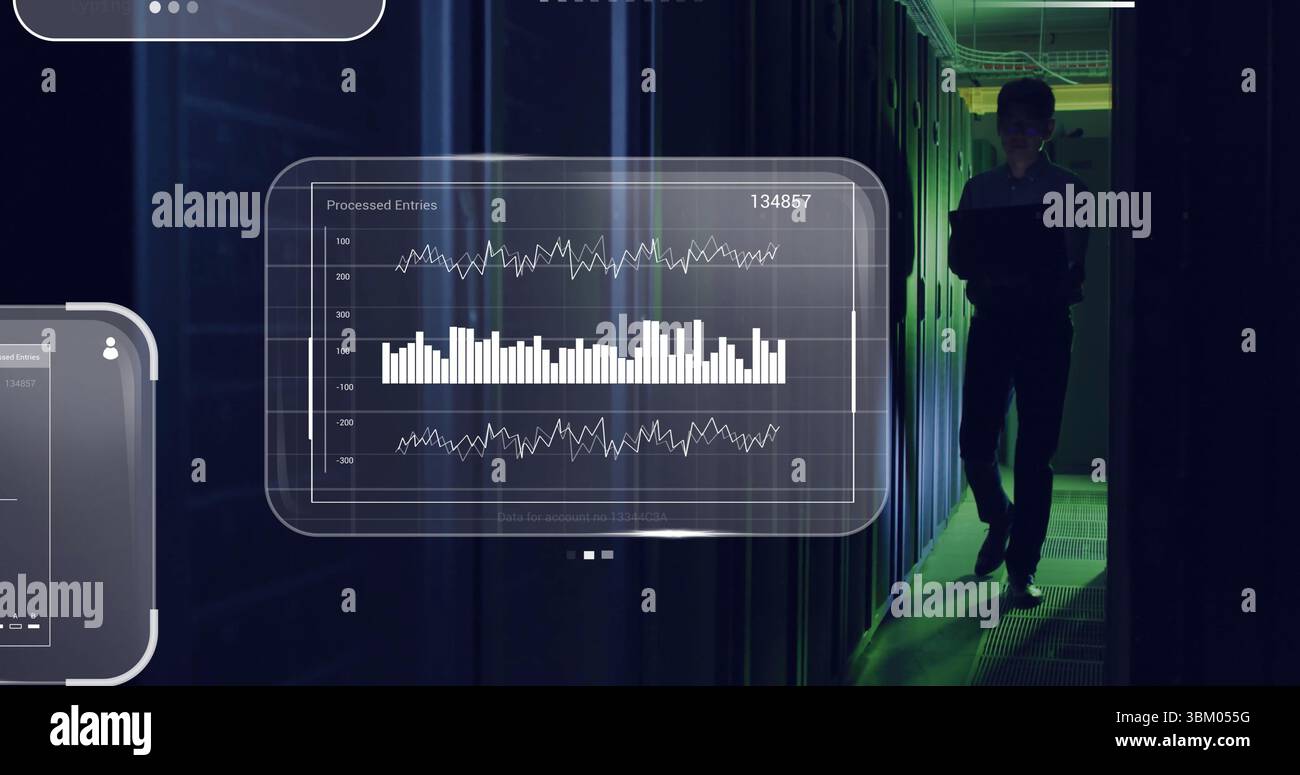 Amministratore IT coreano che monitora i rack server nel data center, con grafici mobili e spazio di copia Foto Stock