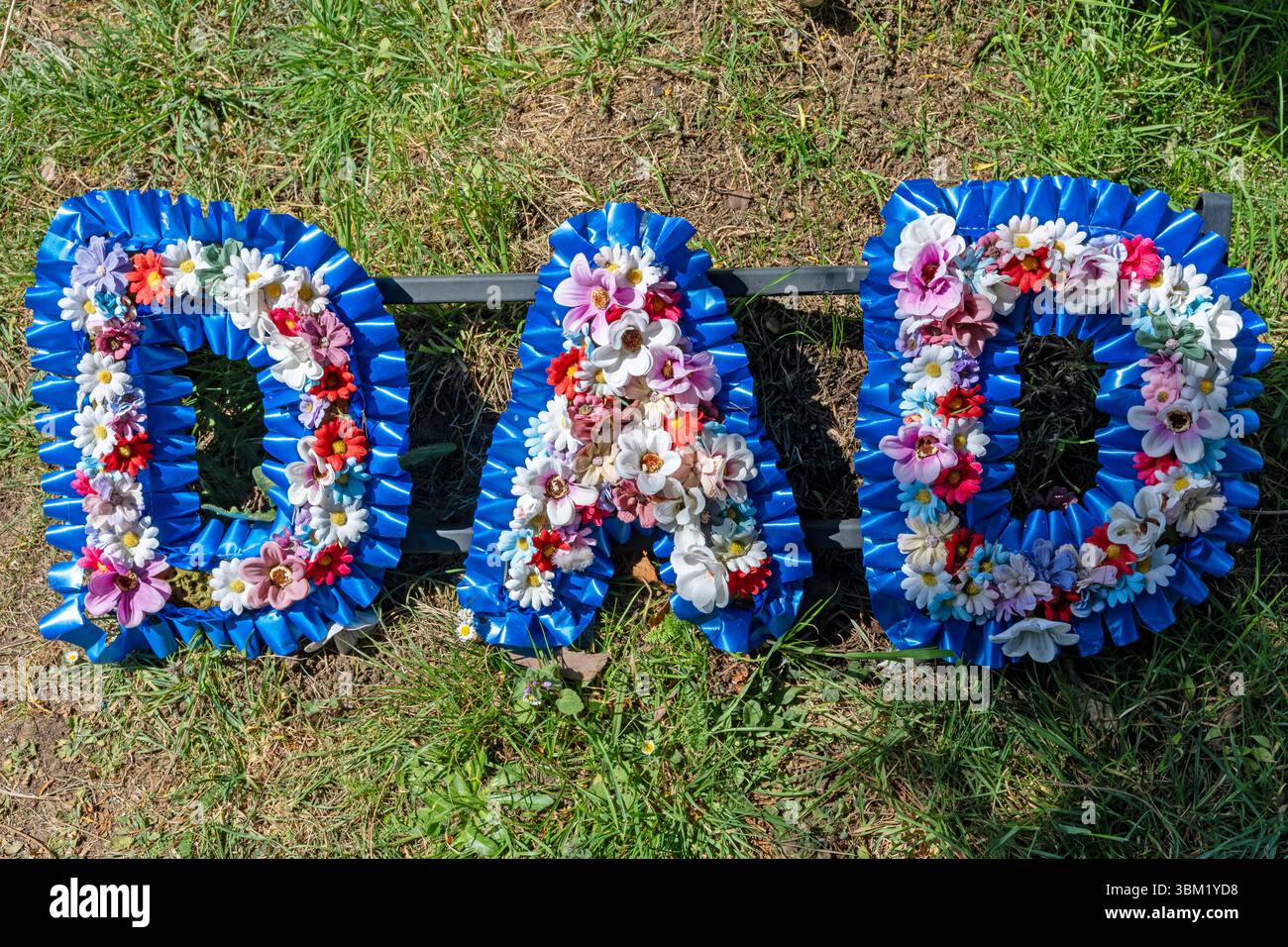 Funeral flowers dad immagini e fotografie stock ad alta risoluzione