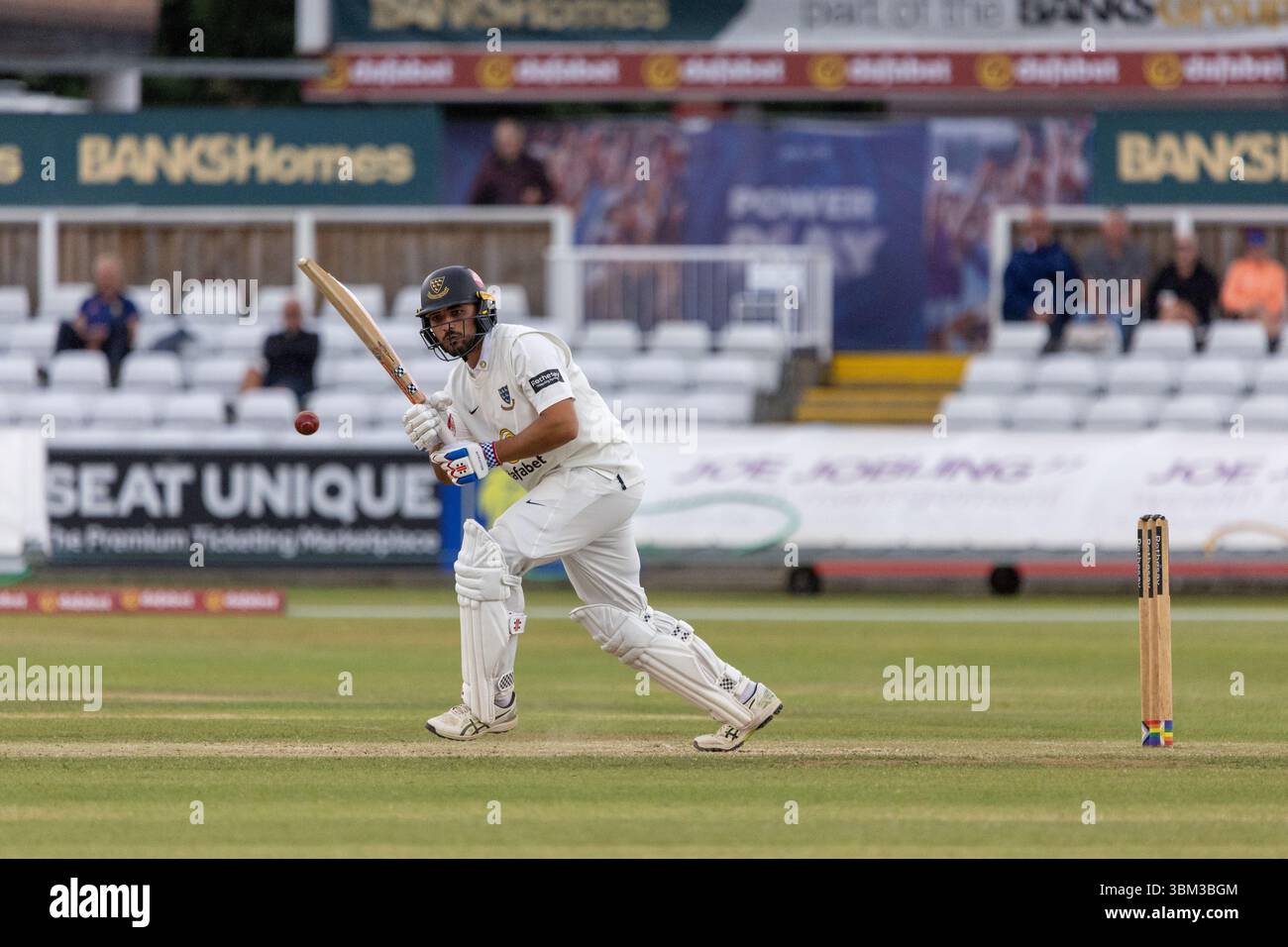 Danial Ibrahim del Sussex vs Durham al Banks Homes Riverside il giorno 3 del Rothesay County Championship Div 1 il 24 giugno 2025 Foto Stock