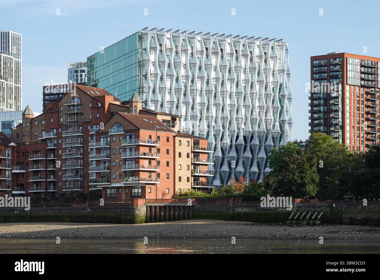 Ambasciata degli Stati Uniti d'America a Nine Elms, Londra Inghilterra Regno Unito Foto Stock