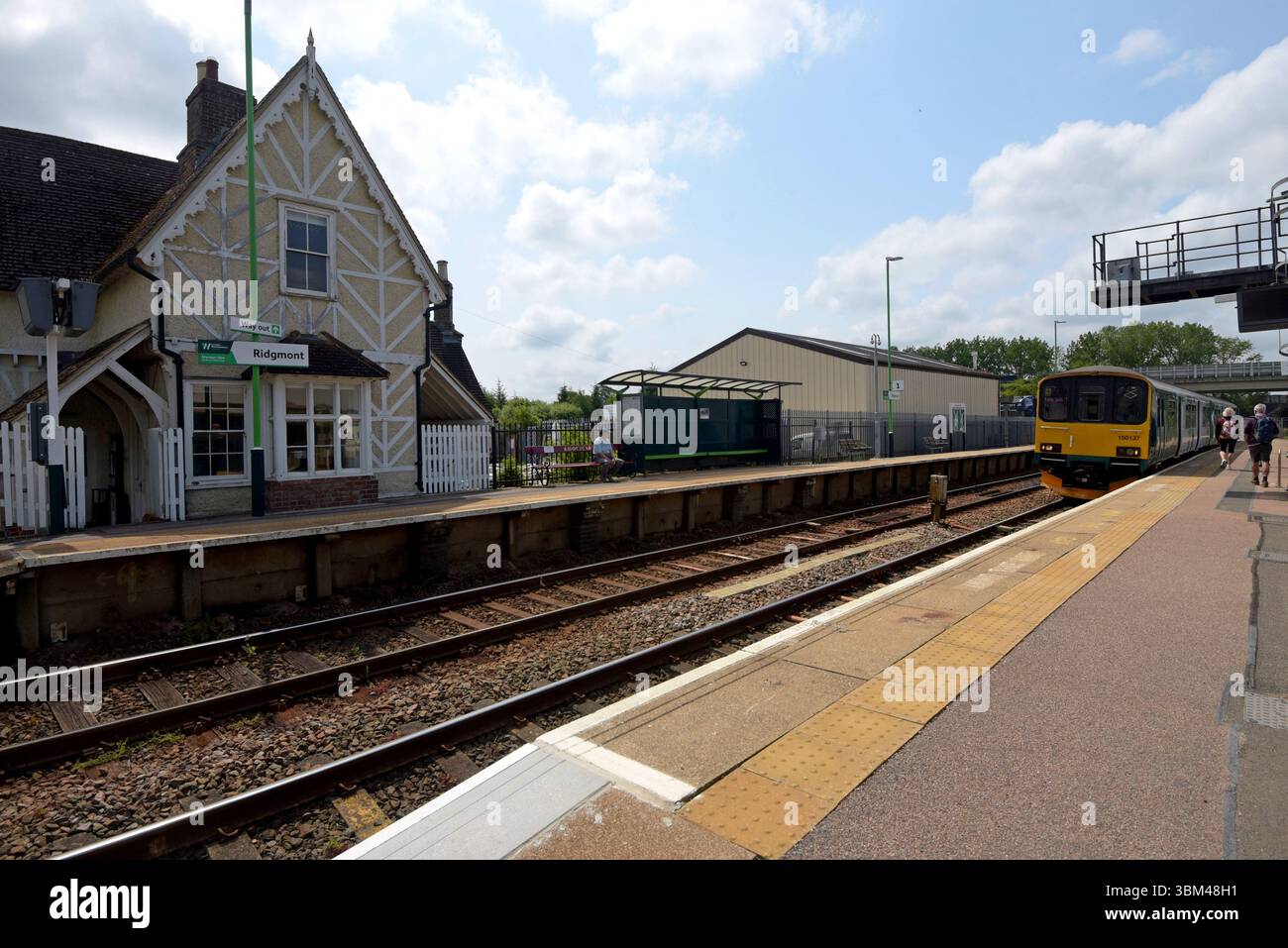 Stazione ferroviaria di Ridgmont, Bedfordshire, 11 giugno 2025 Foto Stock