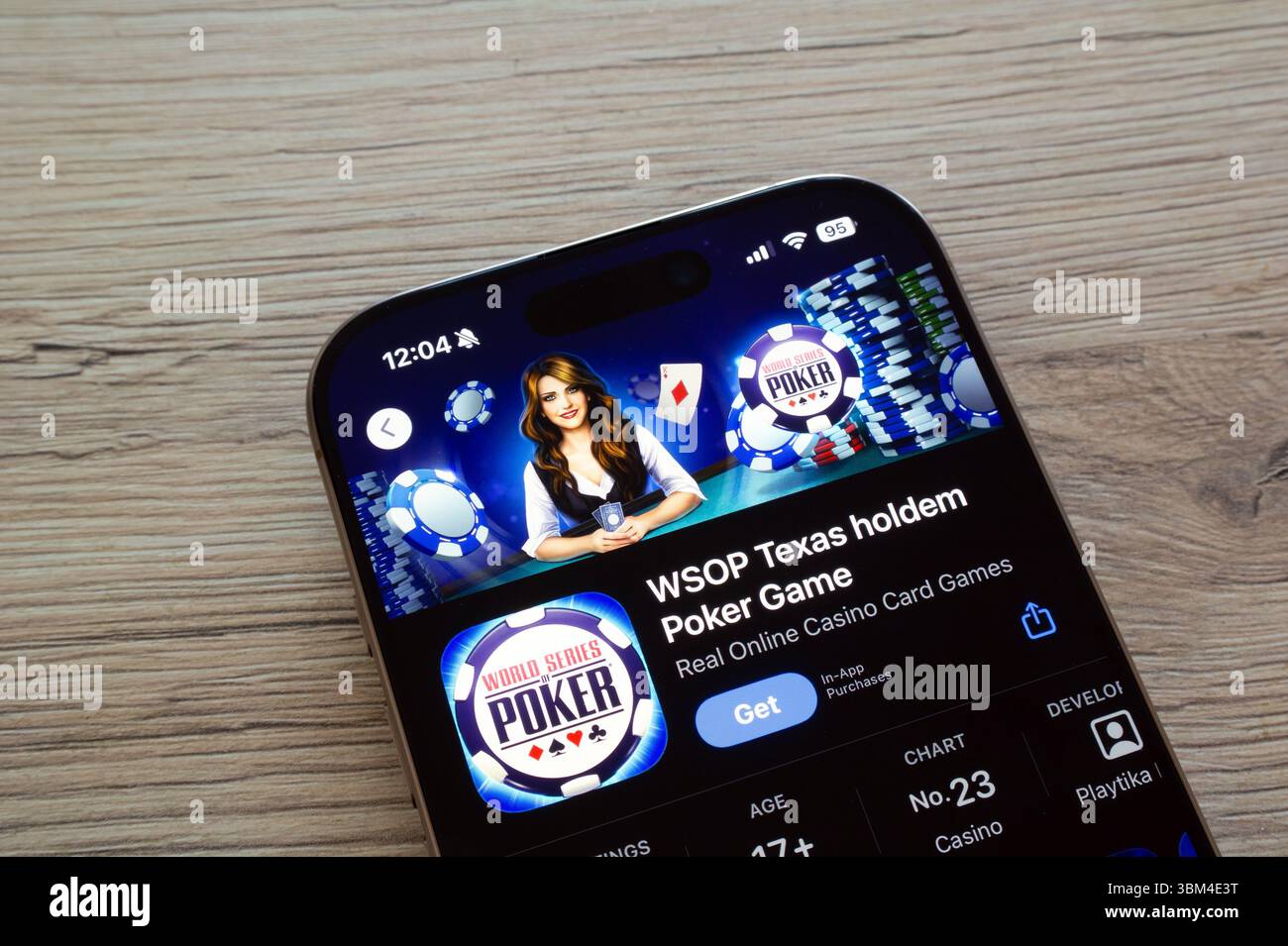 OSTRAVA, CECHIA - 19 GENNAIO 2025: Apple App Store con WSOP Texas holdem Poker Game Mobile Poker e applicazione casinò Foto Stock