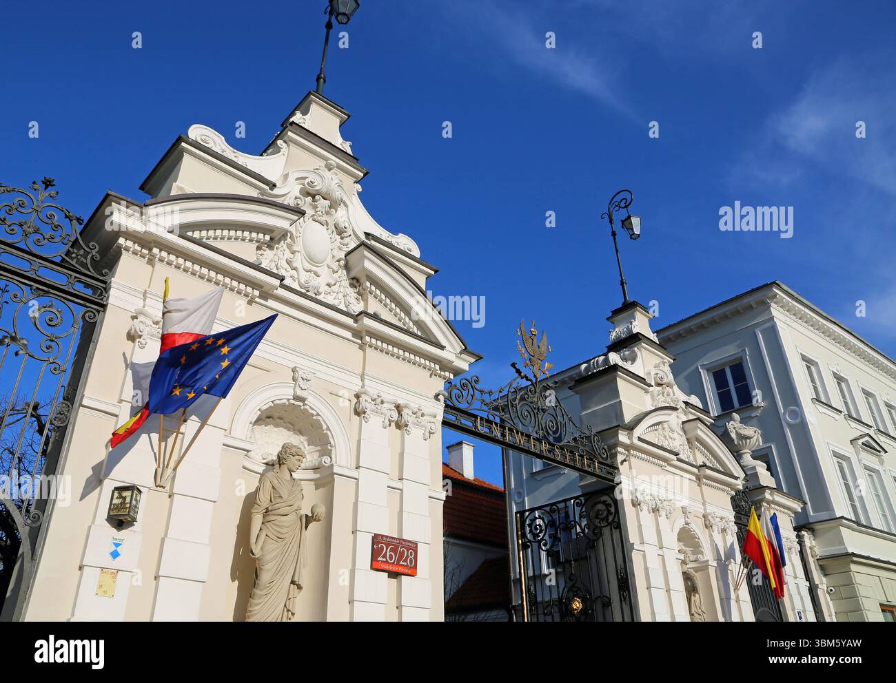Porta storica dell'Università di Varsavia, Polonia Foto Stock