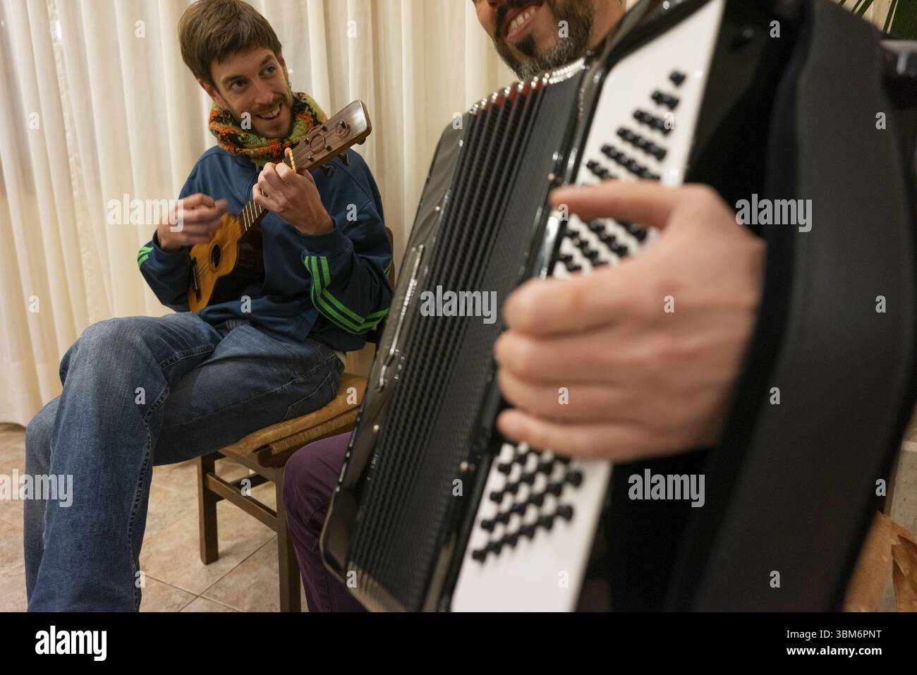 Sopar de cantadors i cantadores, ristorante CAN Tronca, Sant Joan, Maiorca, Isole Baleari, Spagna, Europa Foto Stock