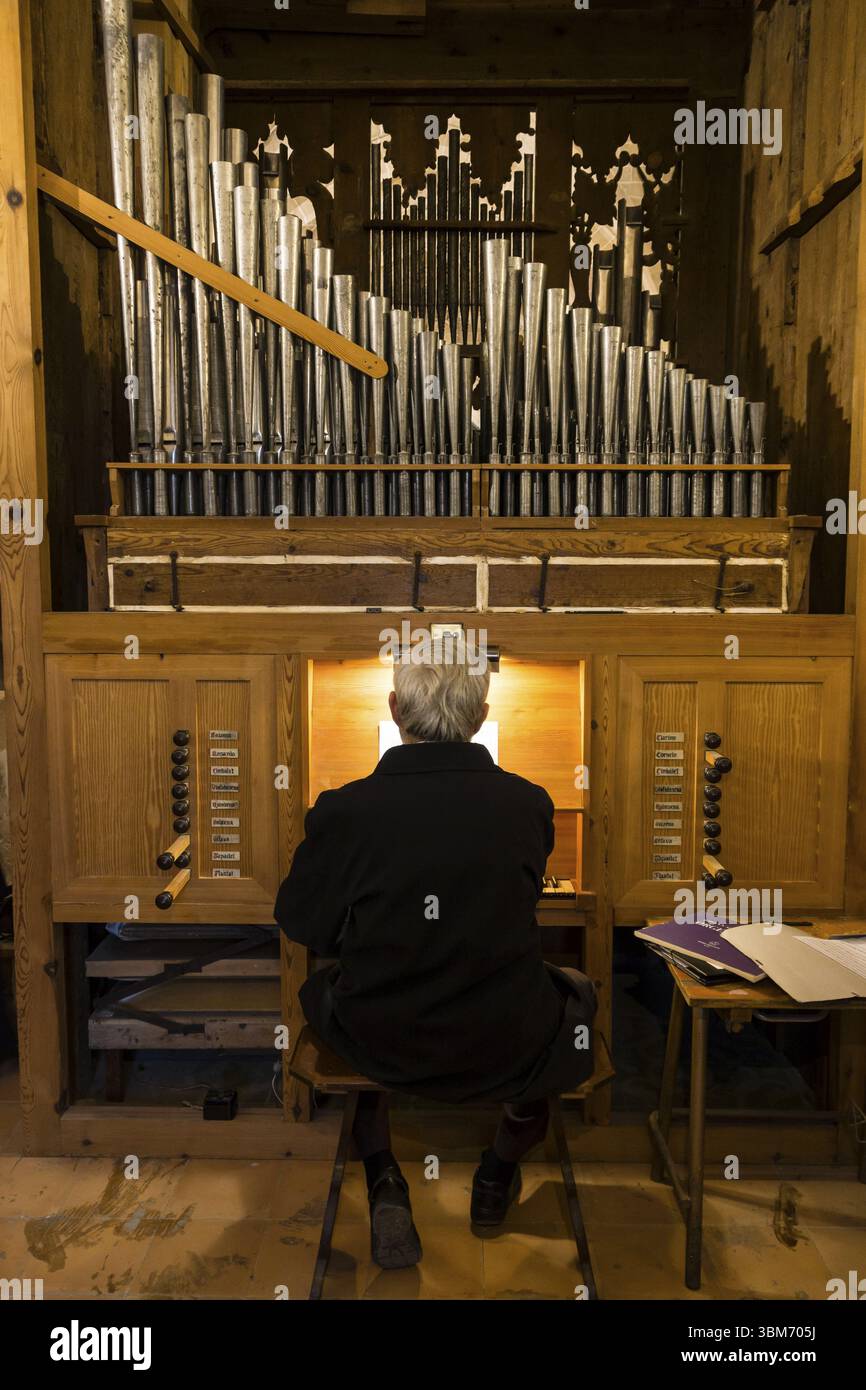 Omaggio di messa Sant Honorat, patrono della città, balli di cossiers, balli popolari di Maiorca, Algaida, Maiorca, isole Baleari, Spagna, Europa Foto Stock