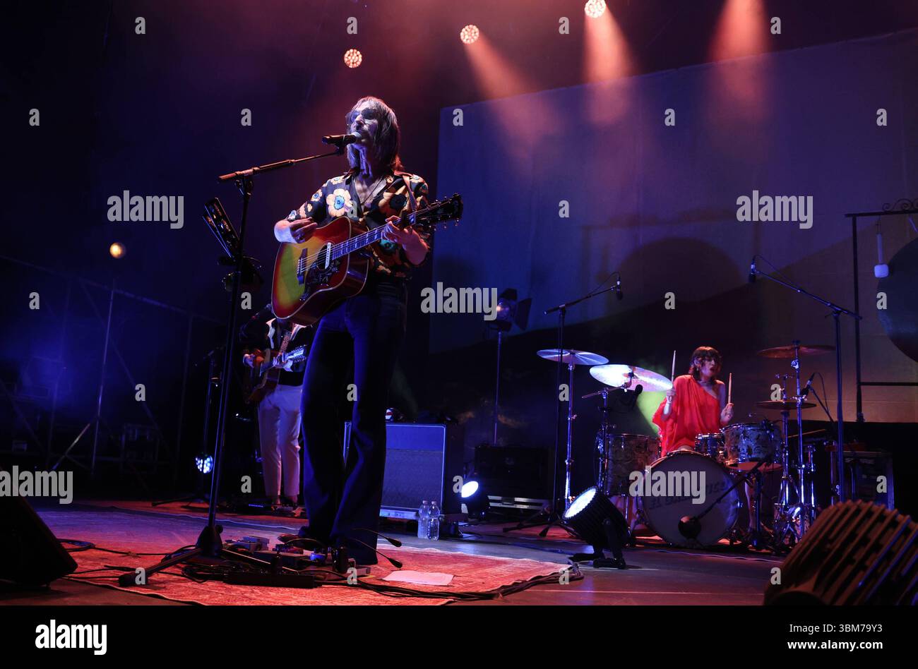 Music Concert - gruppo rock/indie italiano Baustelle in concerto al Sequoie Music Park gruppo rock/indie italiano Baustelle che si esibisce sul palco al Sequoie Music Festival, Bologna, Italia, 24 giugno 2025. Foto: Michele Nucci Bologna Sequoie Music Park Italia Copyright: XMichelexNuccix/xLiveMediax LPM 1934676 Foto Stock