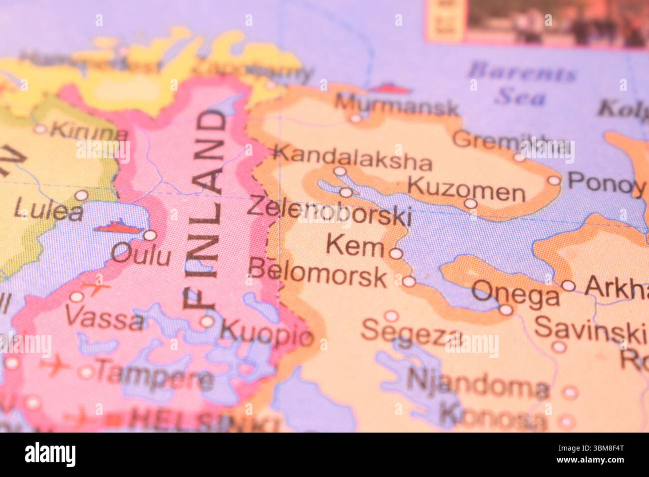 ZelenoborskiRussia Country Political Map primo piano con sfondo sfocatura immagine Foto Stock