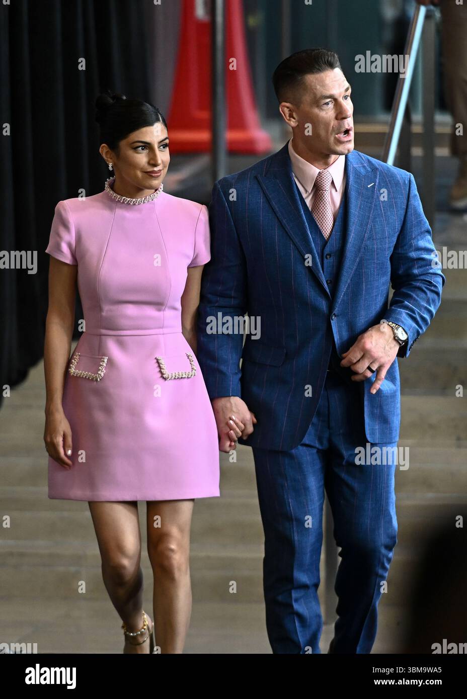 Shay Shariatzadeh e John cena Foto Stock