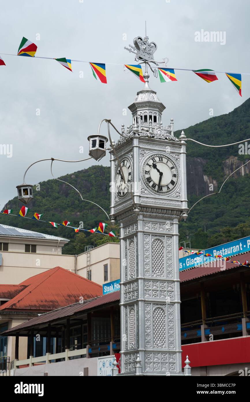 Torre dell'orologio Mahe Seychelles 09.06.25 Foto Stock