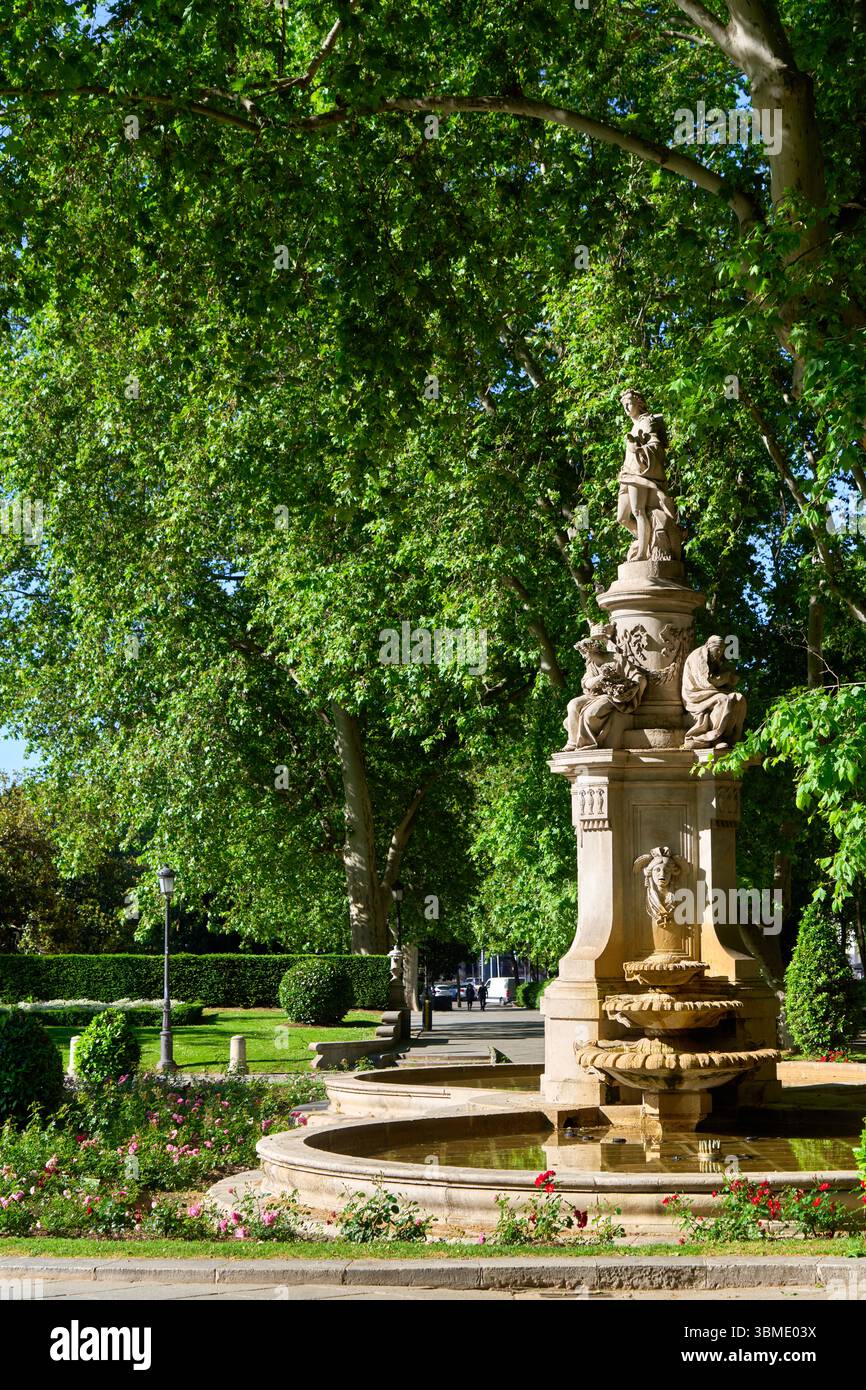 Fontana di Apollo o le quattro stagioni, Paseo del Prado, Madrid, Spagna Foto Stock