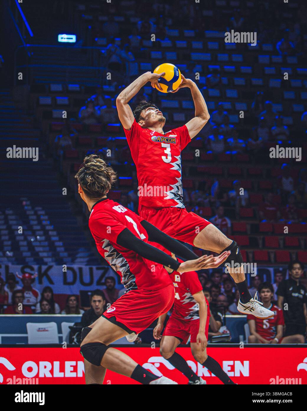 Giappone vs Canada durante la partita maschile FIVB Volleyball Nations League 2024 del 27 giugno a Łódź, Polonia. Foto Stock