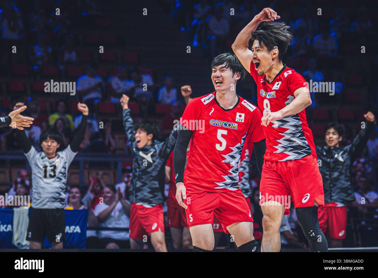 Giappone vs Canada durante la partita maschile FIVB Volleyball Nations League 2024 del 27 giugno a Łódź, Polonia. Foto Stock