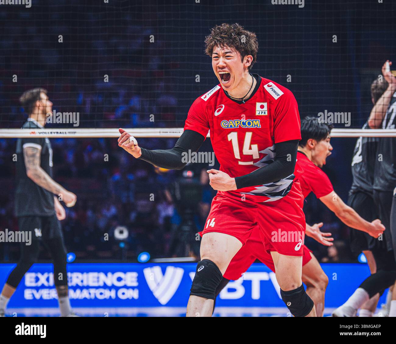Giappone vs Canada durante la partita maschile FIVB Volleyball Nations League 2024 del 27 giugno a Łódź, Polonia. Foto Stock