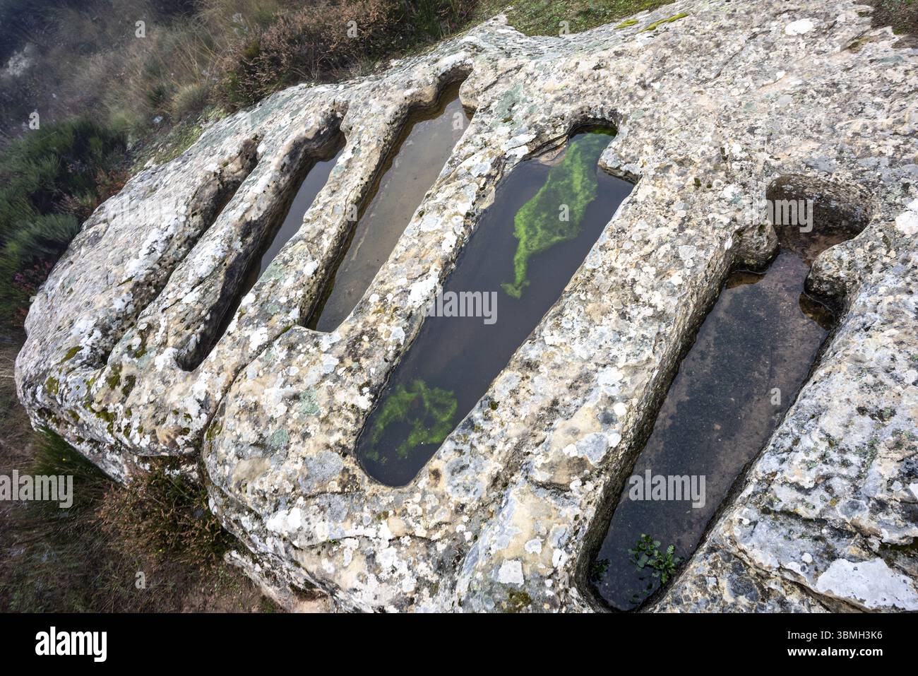 Necropoli di Santiuste a Corvio, Palencia, Comunità autonoma di Castiglia e León, Spagna, Europa Foto Stock