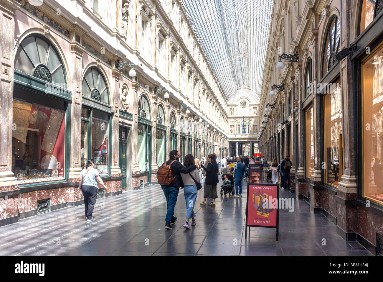 Royal Saint-Hubert Galleries, Rue du Marché aux Herbes, Bruxelles-Ville, città di Bruxelles (Bruxelles), regione di Bruxelles-capitale, Regno del Belgio Foto Stock