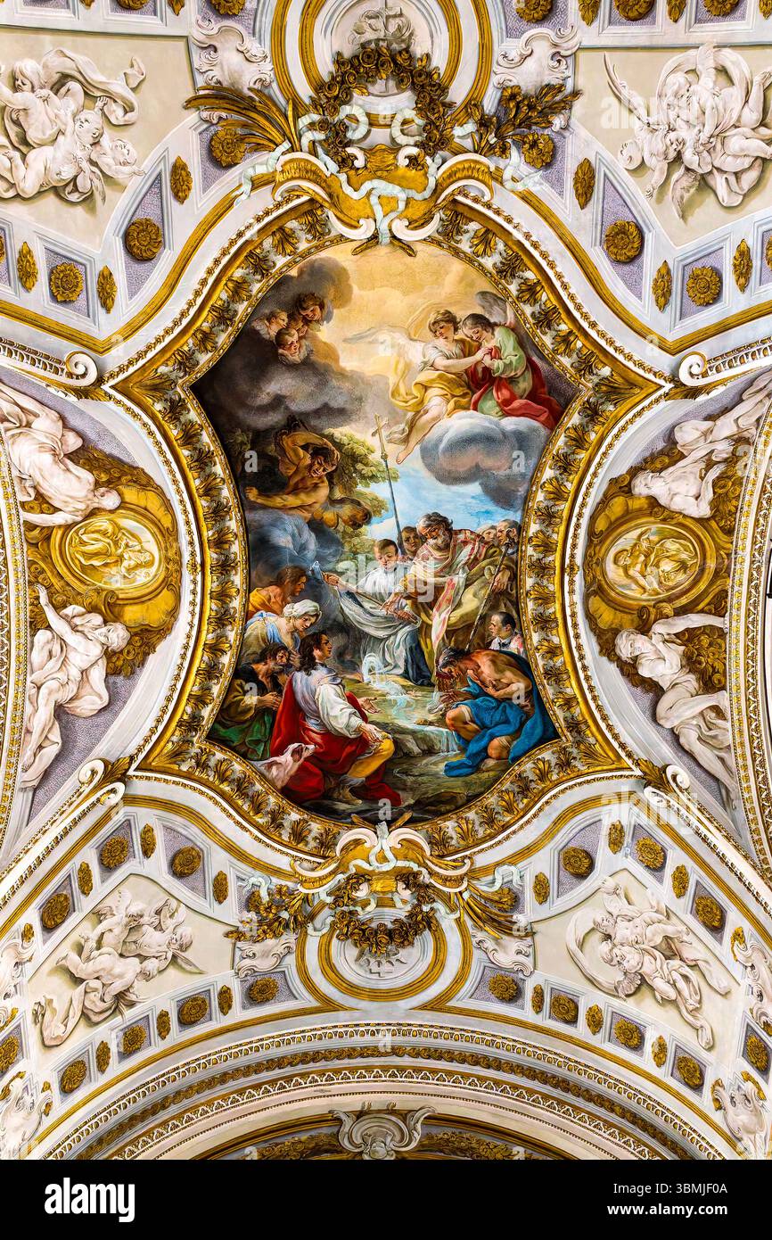 Affresco a soffitto raffigurante San Nicola nella Chiesa di San Nicola dei Lorenesi, Roma, Italia. Foto Stock